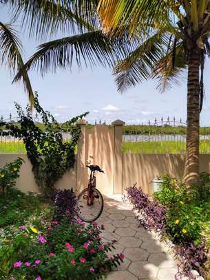 Belle Villa de vacances a louer a Sokone image 3
