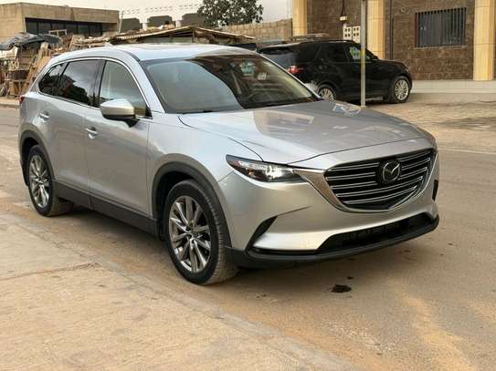 Mazda CX9 image 9