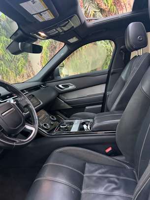 Range Rover velar image 5
