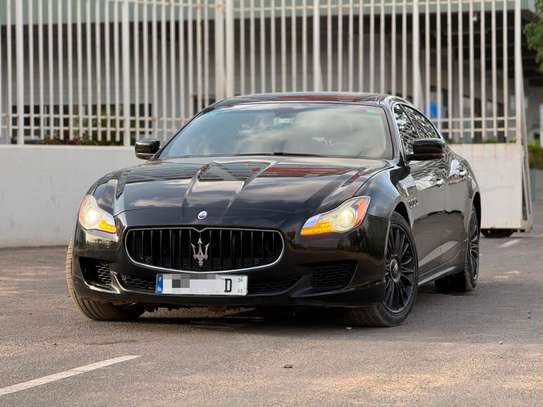 Maserati Quattroporte Noir Berline Sportive Jantes Noires image 3