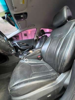 Hyundai Grandeur HG 300 Annee 2016 image 5