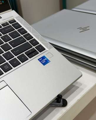HP EliteBook 840 G8 i5 11ᵉ Gen 16Go SSD 512Go image 2
