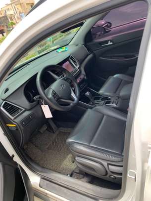 HYUNDAI TUCSON 2016 image 15