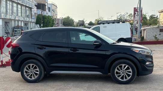 Hyundai TOUCSON 2017 image 2