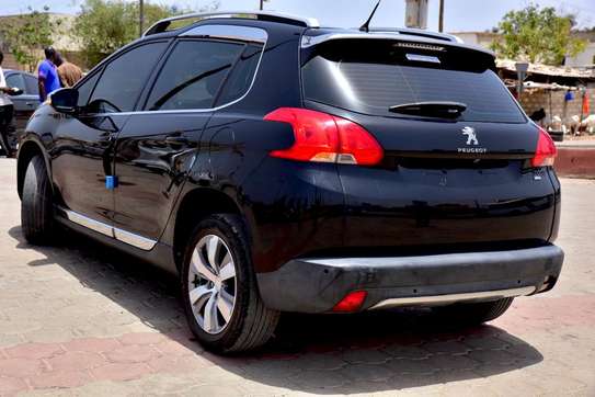Peugeot  2008 Année 2017 image 4