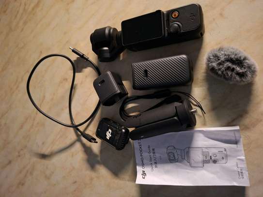 DJI Osmo Pocket 3 Creator Combo image 9