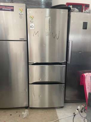 Réfrigérateur combiné inox 3 portes garantie 10 ans image 5
