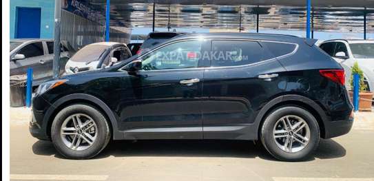 Hyundai santafe sport 2017 image 3