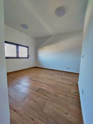 Bel appartement F4 à vendre avec prestations haut de gamme image 7