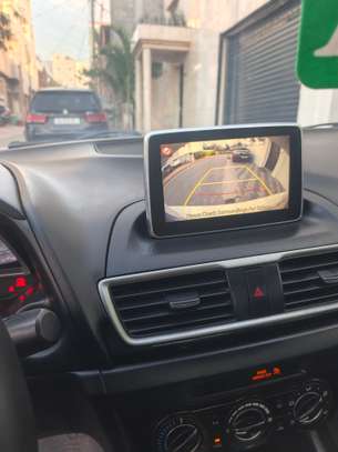 Mazda 3 2014 image 2