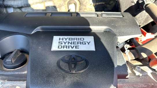 Toyota rav4 Hybride image 8