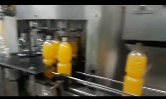 A VENDRE USINE DE REMPLISSAGE BOISSON GAZEUSE image 9