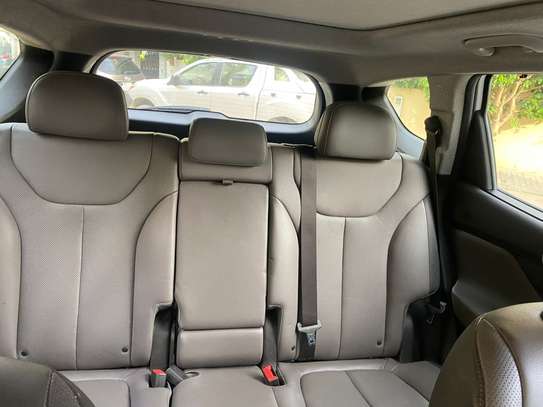 Hyundai SANTA FE ULTIMATE image 4