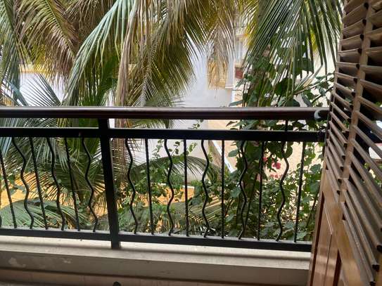 Villa R+2 à vendre Tf aux Maristes image 5