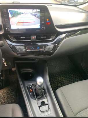 Magnifique Toyota C-hr 2021 image 6