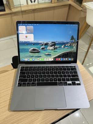 MacBook Air 2020 - M1 | 8GB RAM | 256 image 3