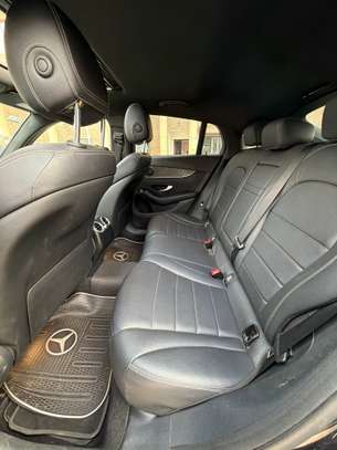 Mercedes-Benz GLC 2018 Full Options image 12