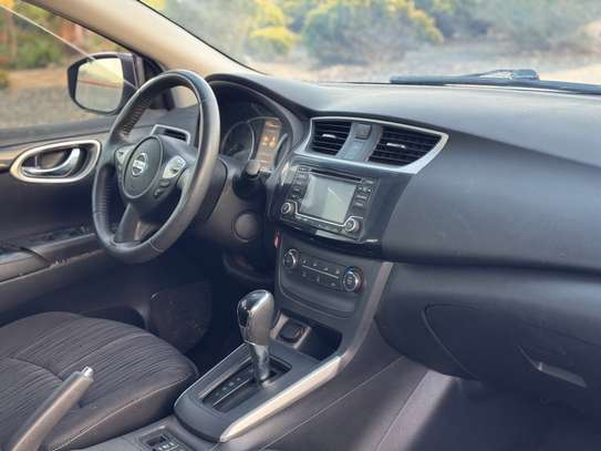 Nissan Sentra 2017 essence 1.8L venant image 8