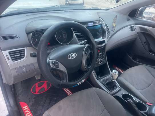 Hyundai Elantra 2015 image 8