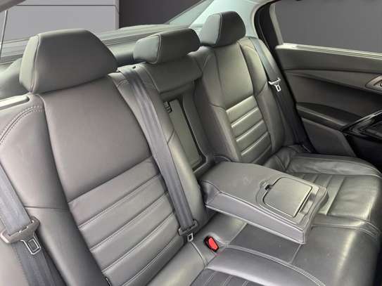 Location longue durée avec chauffeur - AIBD image 3