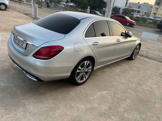 Mercedes classe C 2018 image 10