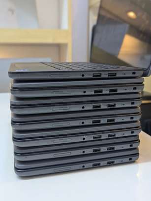 Dell latitude 3120 image 10