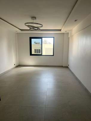APPARTEMENT F4 AU POINT E image 6