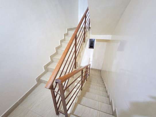 Studio moderne aux Maristes image 6