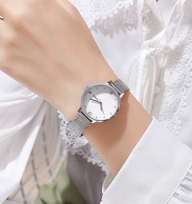 Montre Femme SKMEI 1874 – Élégance Intemporelle image 4