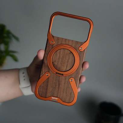 Apple coque en bois et aluminium pour iphone 17 pro image 2