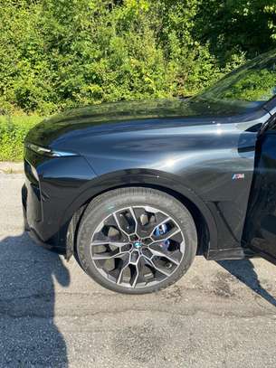 BMW X7 2024 M Sport image 2