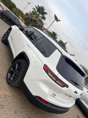Jeep Grand Cherokee 2023 image 14