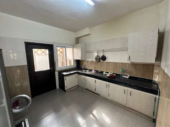 Appartement à louer F3 RÉSIDENCE AXA image 10