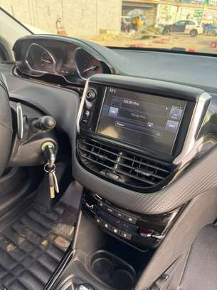 PEUGEOT 2008 2016 image 14