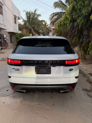 Range Rover velar image 10