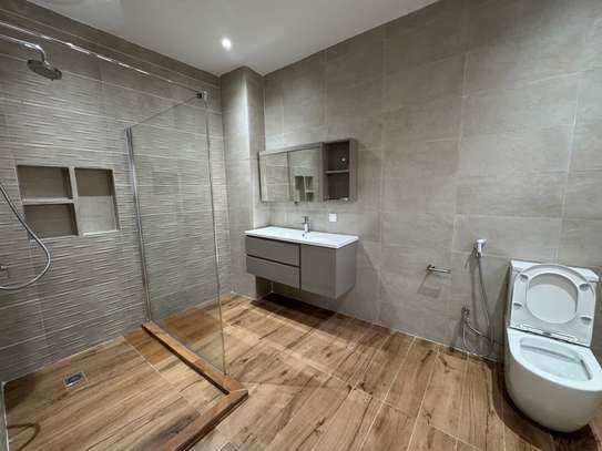 Appartement à louer aux points e très moderne image 9