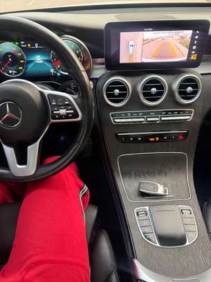 MERCEDES GLC 300 2021 image 15