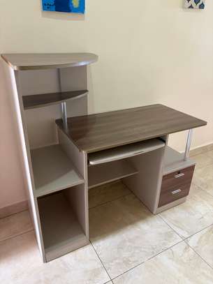 Bureau de travail image 2