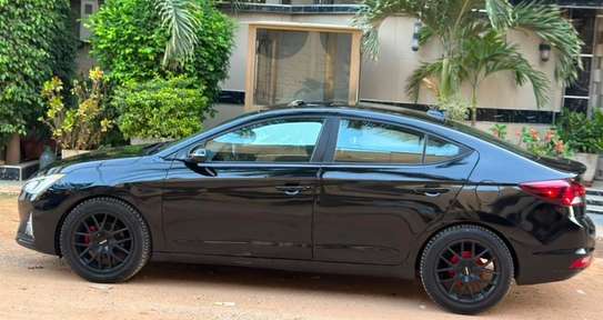 Hyundai Elantra 2020 image 6