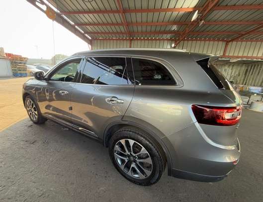 Renault QM6 4x4 diesel full options image 7