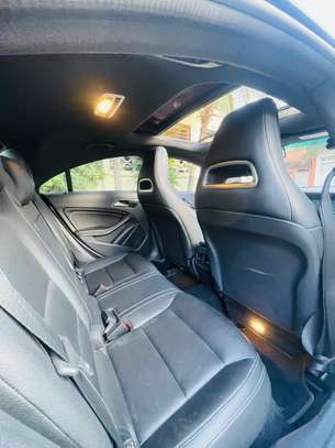 Mercdes CLA Luxe image 7