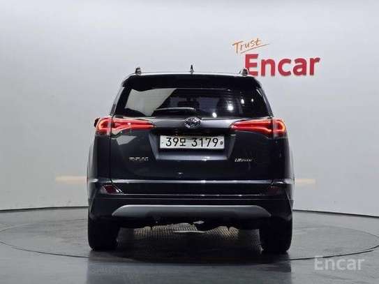 Toyota image 5