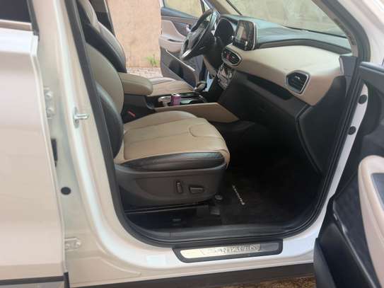 HYUNDAI SANTAFE ULTIMATE 2019 image 5
