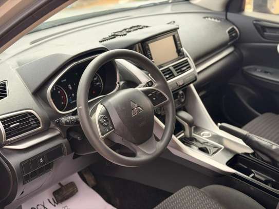 MITSUBISHI ECLYPSE CROSS AWD AWD (version 4X4) Année : 2018 image 3
