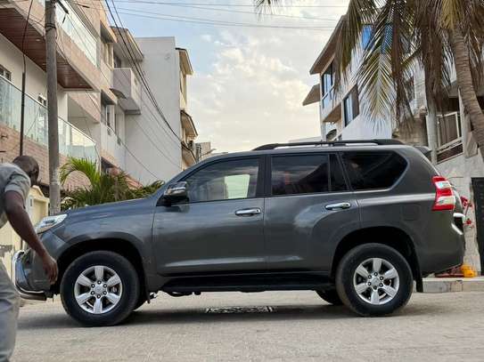 TOYOTA LAND CRUISER PRADO GXR 2016 image 3