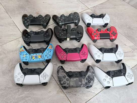 Manettes sans fil PS5 multicolores image 2