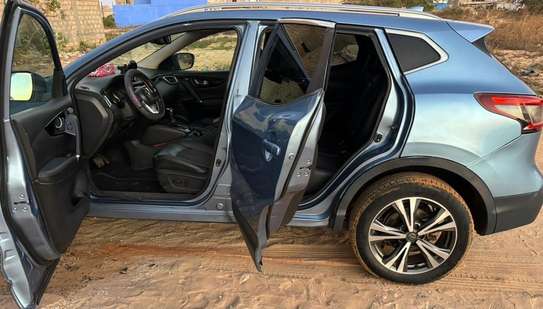 NISSAN QASHQAI 2018 image 2