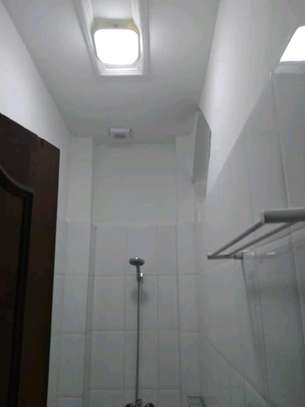 Un appartement de deux chambres salon à louer image 4