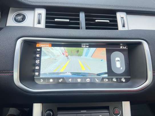 Rang Rover Evoque image 13