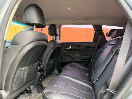 HYUNDAI SANTAFEE 2.0 2019 image 9
